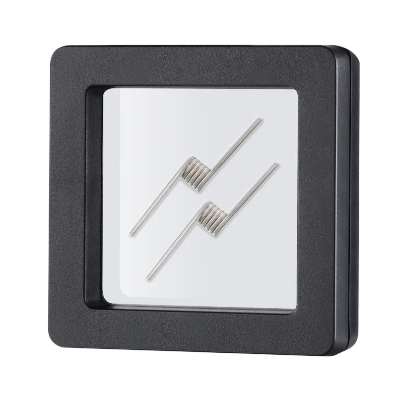 2 Vape Coils with black frame and white face displaying silver hour and minute hands.